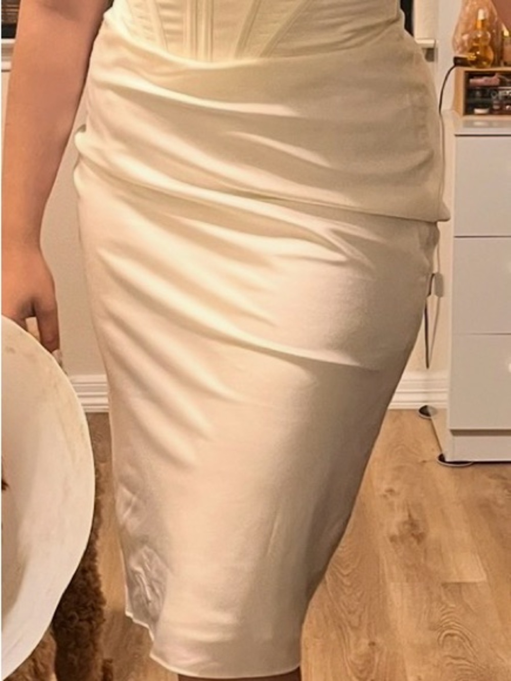 House of CB Cream High-Waist Pencil Skirt